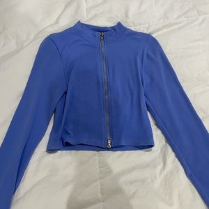 Blue zip up long sleeve crop top